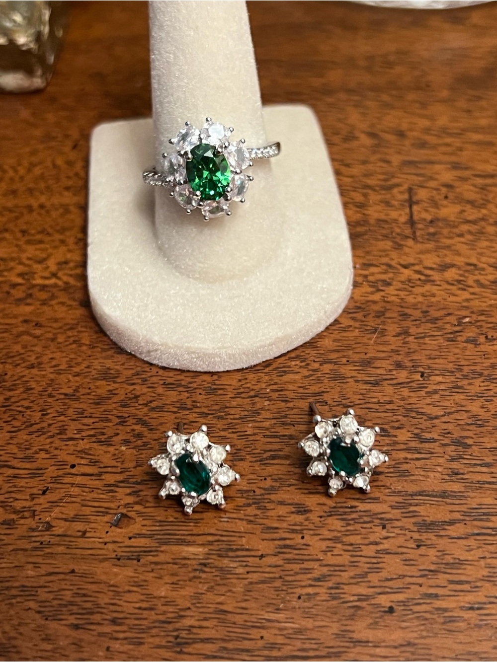 Emerald Green Halo Ring and Stud Earrings Set - Silver